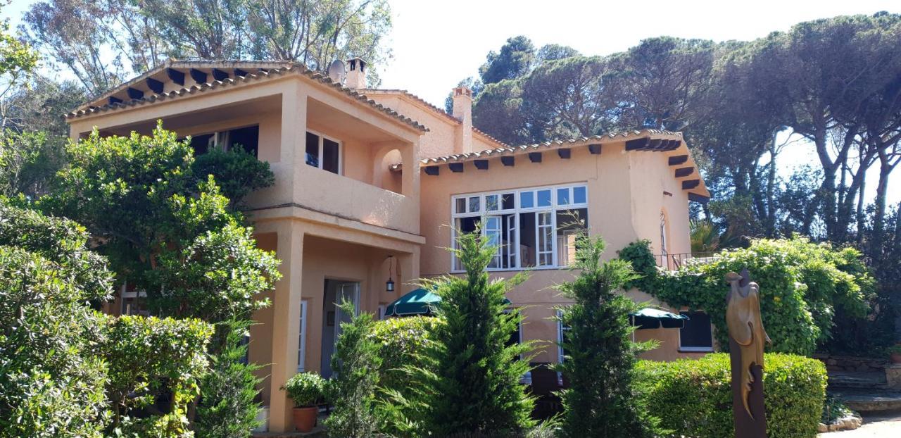 Casa Unica Con Jardin A 45 Metros De La Playa. Be Villa *